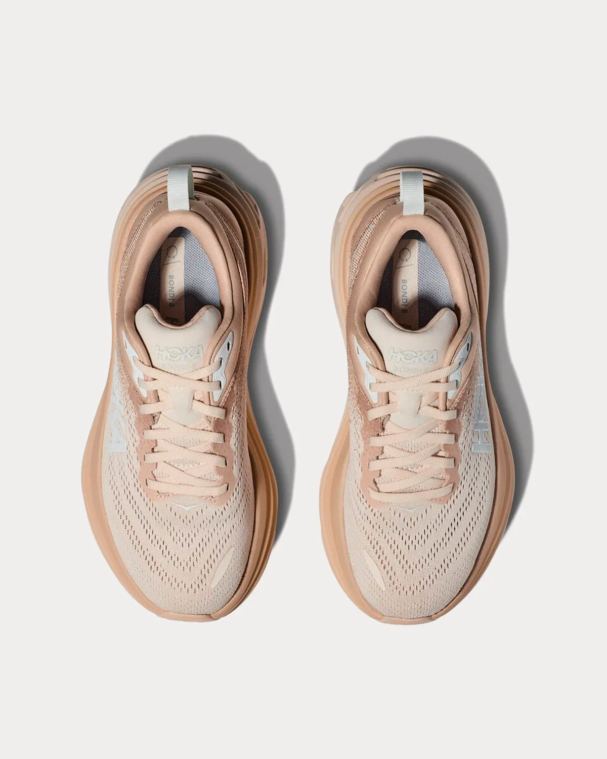 Bondi 8 Shifting Sand / Eggnog Running Shoes